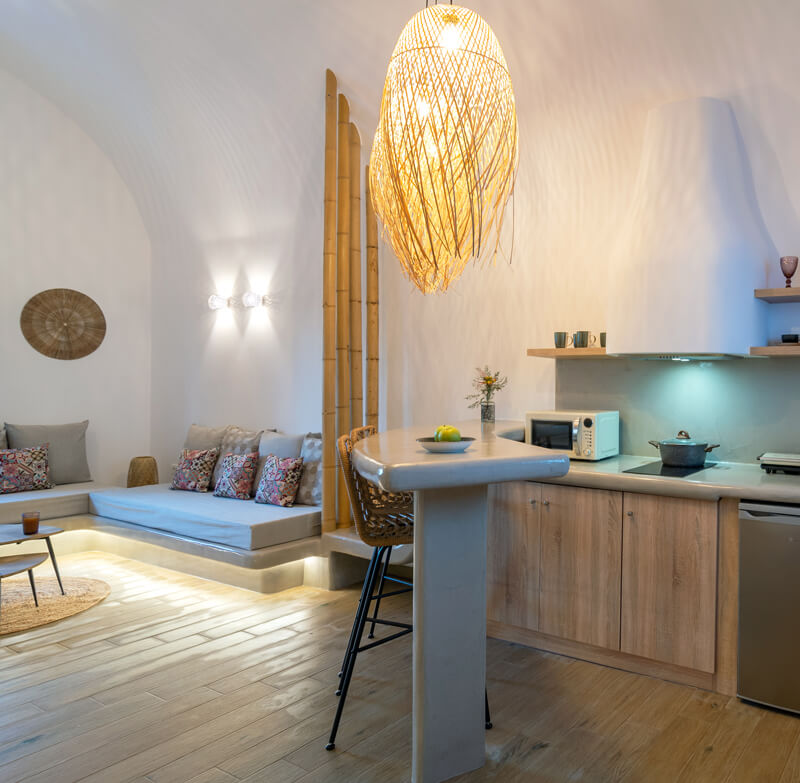 suite with balcony